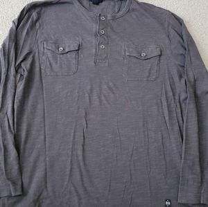 Men's Banana Republic long sleeve tee